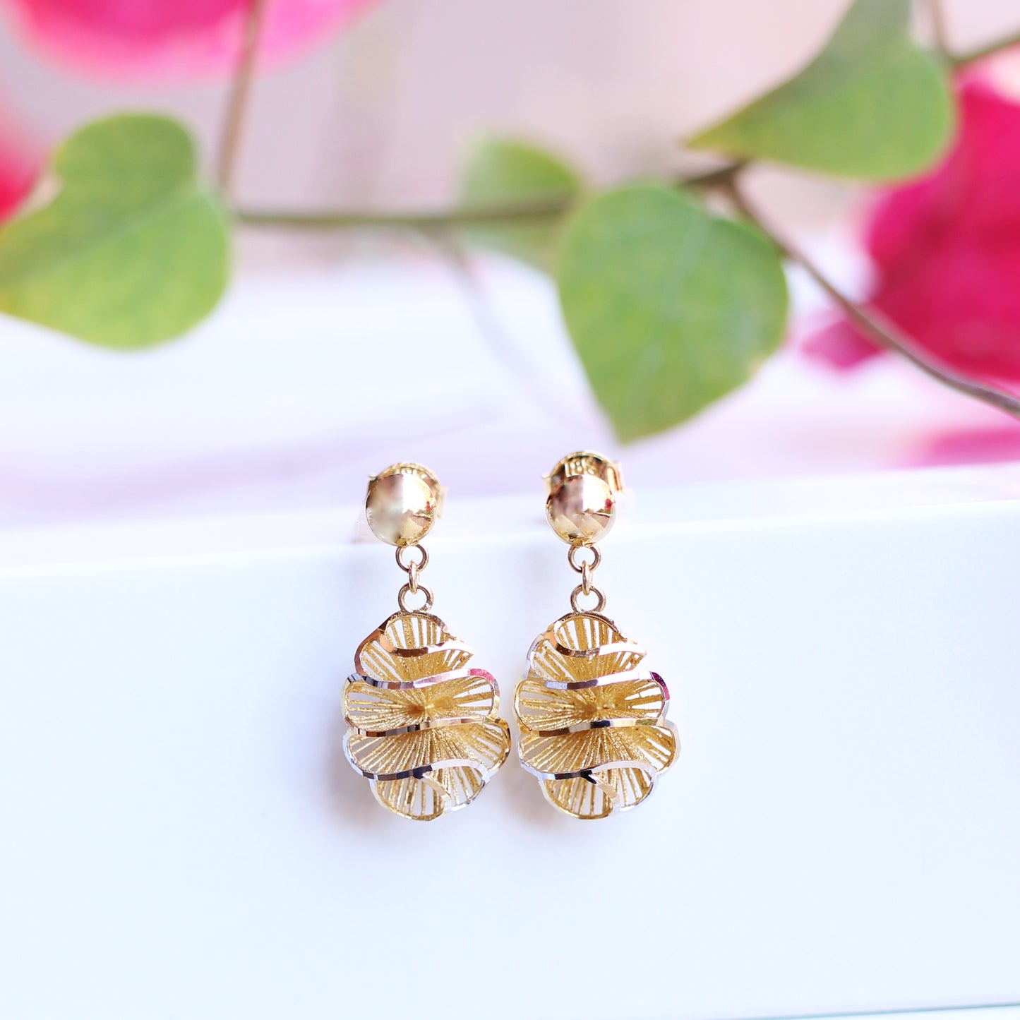 18K Swirls ピアス