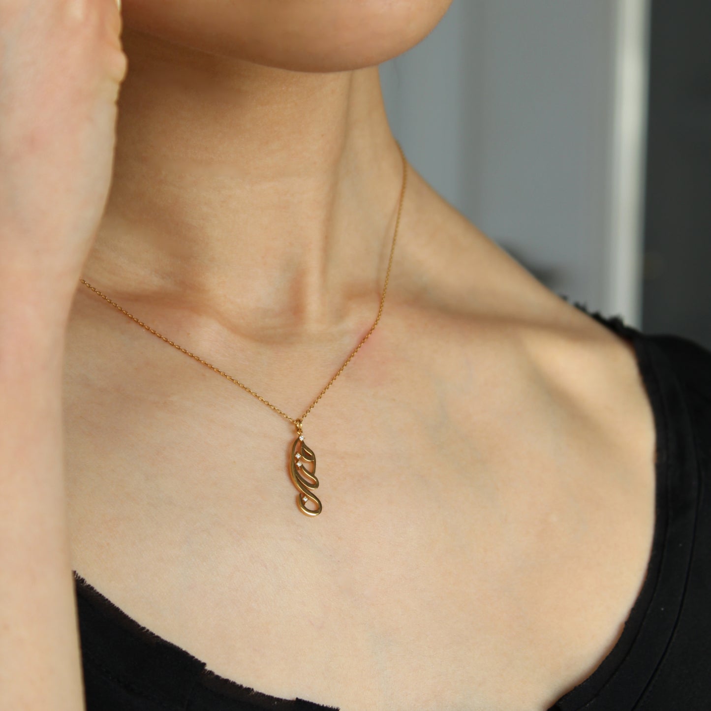 K18/K10 Arabic Necklace "Fattan" Atractive (魅力）