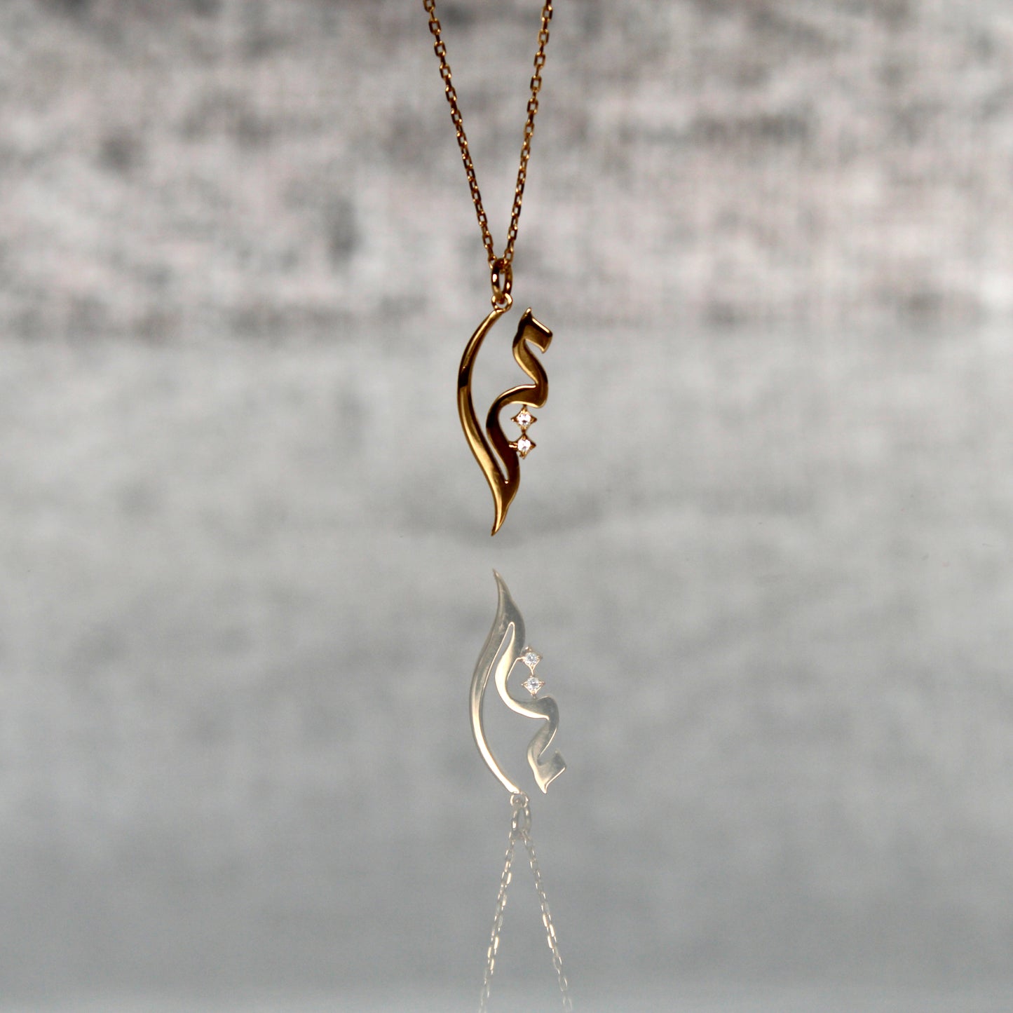 K18/K10 Arabic Necklace "Mira" Star (輝き）