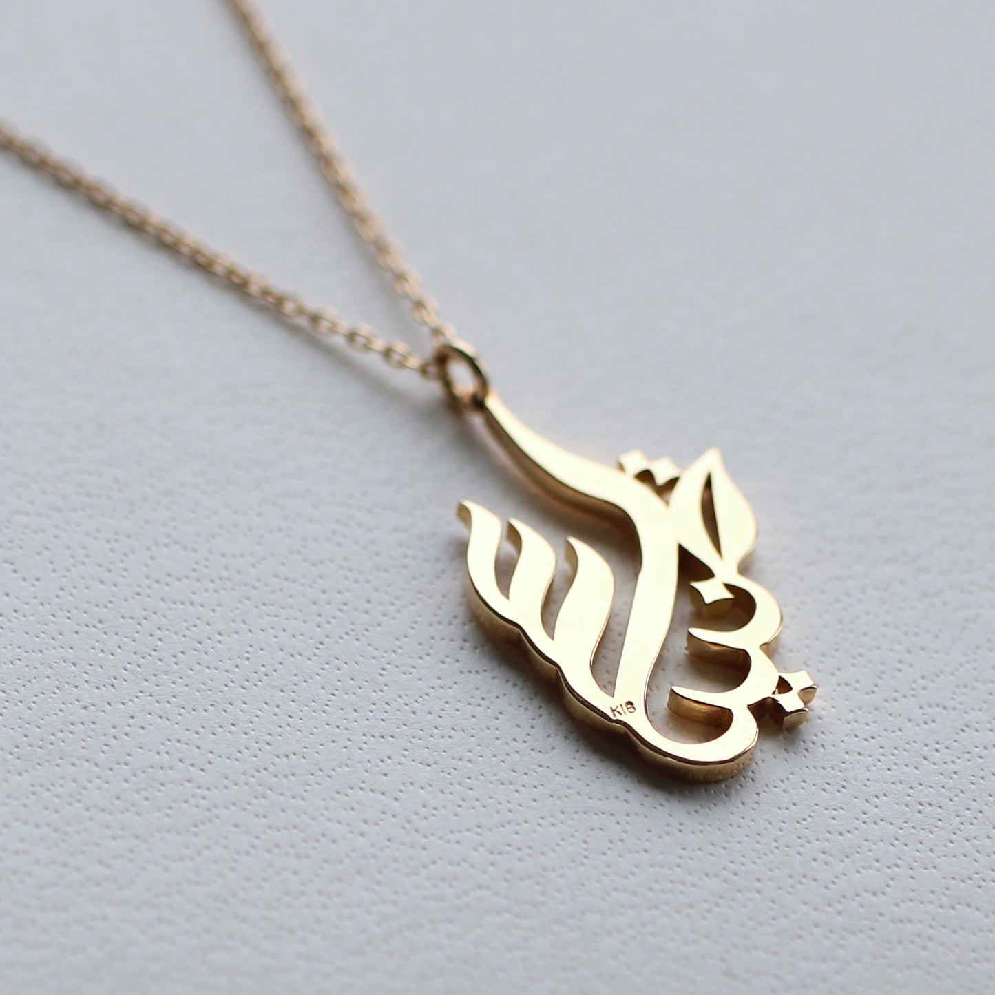K18/K10 Arabic Necklace "Sakina" (和み）